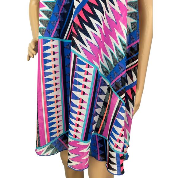 2/$15 Express Bold Geo Mini Dress V-Neck Sleeveless Size XS - Picture 7 of 11